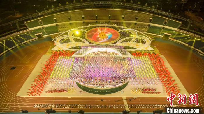 广西第十五届运动会盛大开幕 新增9大项目吸引万