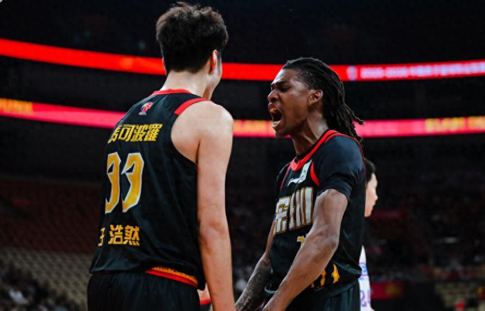 深圳队力克江苏队豪取五连胜 积分榜反超广东队