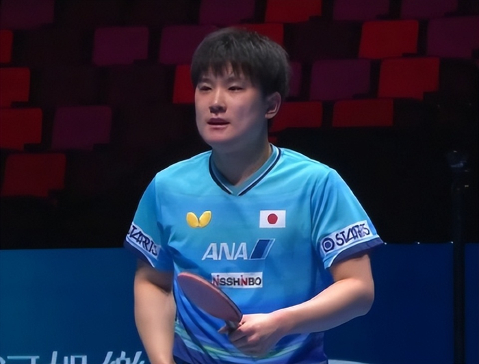 张本智和澳门世界杯首胜引球迷狂热支持，赛场