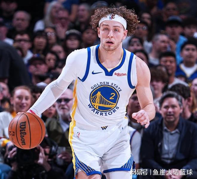 湖人三连胜终结勇士颓势 詹姆斯三双引领狂潮